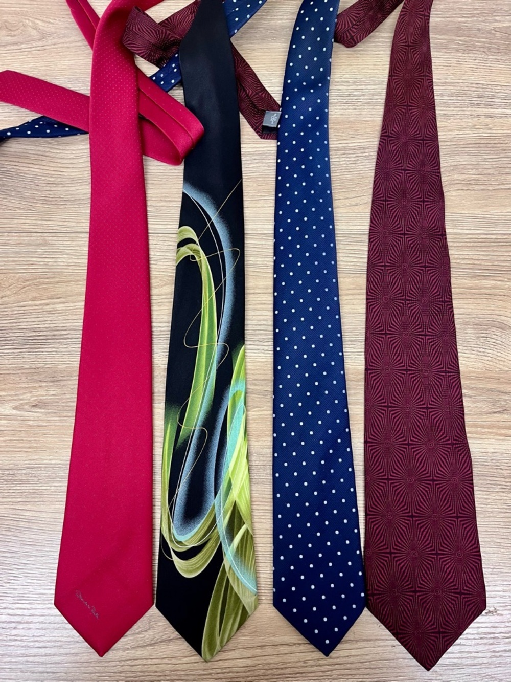 Lot of 5 OSCAR DE LA RENTA Silk Men’s Ties Cavalier Garcia Tonino Firenze Conte